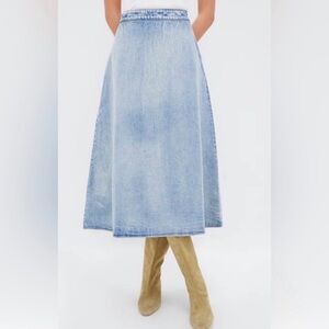 Tuckernuck Light Blue Denim Britt A-Line Midi Skirt, Size 6